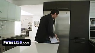 The home inspector came to assess the house and leave a strong sperm inwards the bimbo
