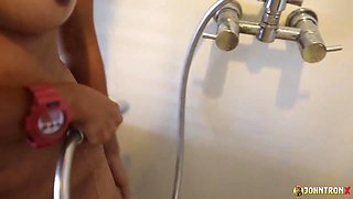 May: Cute 18yo Thai girl-next-door, fresh from the province! - Videos - JohntronX