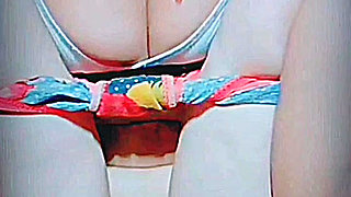 This girl sees her best friend kissing her lover in front of her. He enjoys it. Her gets wet. She rubbed her