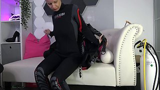 Annika Bonds Underwater Fetish with Wetsuit Vest and Scuba Tank Toy