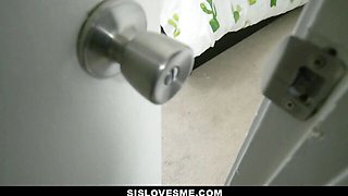 Attractive Tony Profane and Sera Ryder at cumshot video