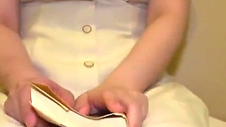 Complete Bareback Style Miho: Beauty Always Reading in the Park Is a Shy Girl