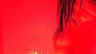 Shower Solo