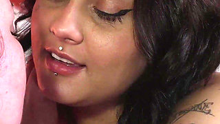 The White and Delicious Redhead Ravenna BBW Came From the Countryside to Indulge in the Amorous Delights of Rotten Venus