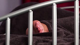 CFNM nasty babes cocksucking lucky guy