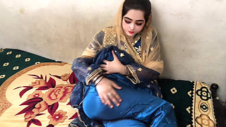 Desi Pyasi Bhabhi Ka Secret Hardcore Sex With Boyfriend  Indian Housewife Ko Choda Hard   Full HD"