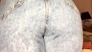 Close up teen pussy gaping action