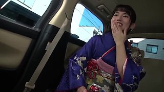 Huge G-Cup Tits 20 Year Old Virgin Gets Creampied After Free Photo Shoot