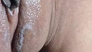 Desi Girl ne baal banakar khire ke sath masti ki