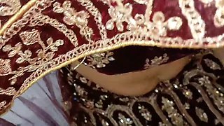 NEWLY MARRIED DESI COUPLE FIRST NIGHT SEX