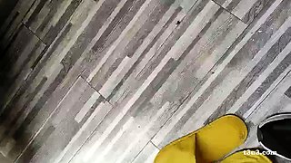 Blonde emo amateur solo masturbation