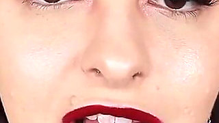 Edge for My Dark Lips