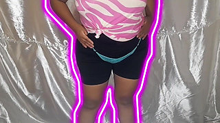 Probandome Ropa Intima