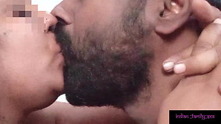 Indian Stepmom Kissing and Fucking