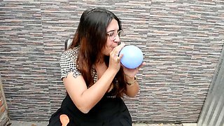 Melu World Races Glasses Bunny in Blowjob to Pop