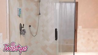 Twistys - nasty Molly Stewart and Mazzy Grace’s locker room stares lead to sultry, wet have fun