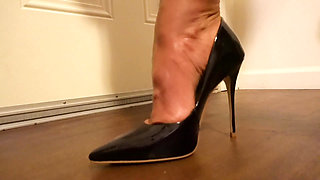You Wish! Girl's Night Out, Loser!! (ego Crushed Beneath My Heel))