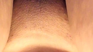 Webcam fun mature brunette with toys cum on cam