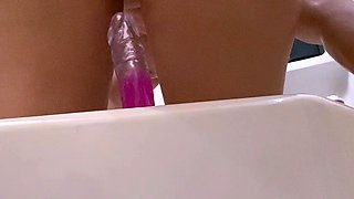 amateur vip ass flashing boobs on live webcam