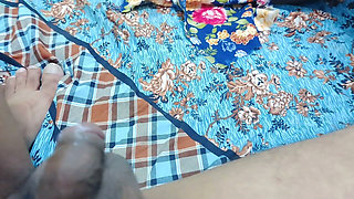 Desi fucking, pregnant woman getting her pussy pounded, moaning.