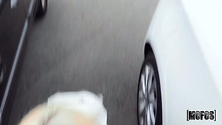 Curvy MILF Blondie Fesser exciting adult video