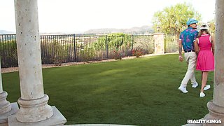 Glamour bombshell crazy sex story