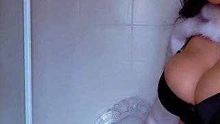 Teacher in FUR BJ & Riding in the shower- LiveCleo