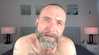 Look at that pretty boy sucking daddy's cock