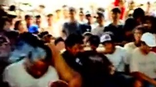 Kalimantan Indonesian Babe Strips to Dangdut Music