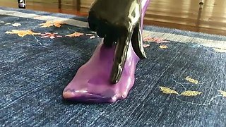 LATEXnCHILL - Latex foot worship JOI