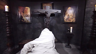 X Virtual 63 Damned Nun in 180°