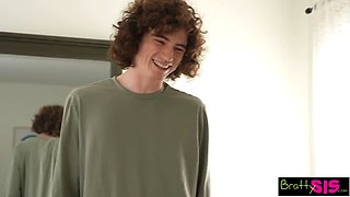 Melody Marks Pleads "Fuck My Tight Wet Pussy Hard with Your Huge Cock" Deep Throats Cum