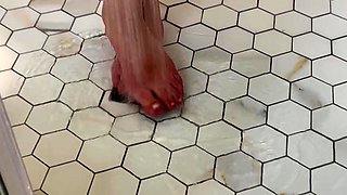 Linsey Dawn solo foot fetish