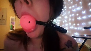 Cute blonde amateur webcam teen masturbating