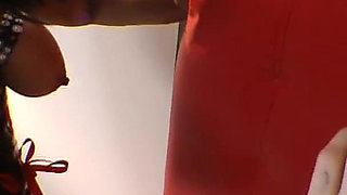 Tramplig Heavy Weight MILF - Try to Stand My Weight on Your Small Body Bitch!