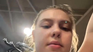 Training and masturbate in the gym