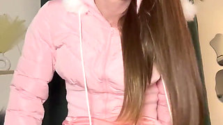 Jess Silk Rides Dildo