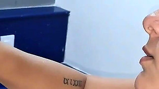 BBW Face-sitting and Handgag Domination: Anastasia Is Completely Controlled