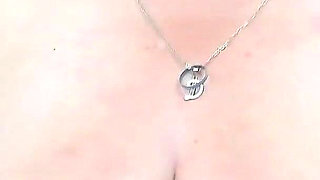 Stepmom with Big and Sexy Buttocks Has to Share a Room with Her Stepson