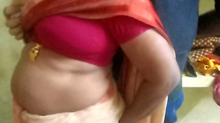 Tamil Dusky House Wife and Delivery Boy