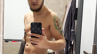 Blowjob in Shower