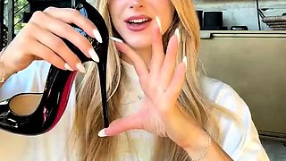 Blonde teen Sierras first erotic masturbation video