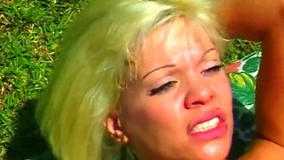 My Wife Outdoor Sex Retro - Rough Hardcore Fucking with Cumshot