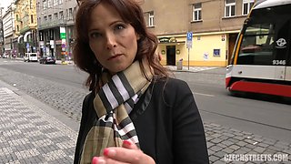 Czech Streets \u2013 American Super MILF