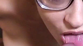 No hands blowjob with a lot of tongue
