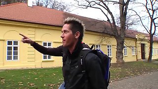 Hunk Julien Breeze  Mikey