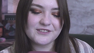 Porn story - On the boss's carpet (russian, strap-on, cunnilingus, spanking, femdom).mp4