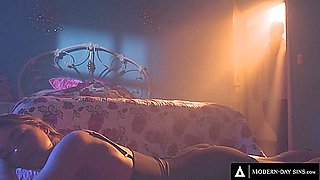 Naughty Anny Aurora Sneaks Off To Bang Her Stepdad Spanish Subtitles