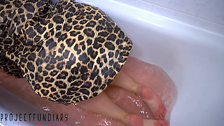 Girl in Leo Raincoat Taking a Bath and Gets Fresh Cum Shot on Her Rubber Ass - Projectfundiary