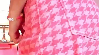 A Delicious Masturbation for Stepdaddy
